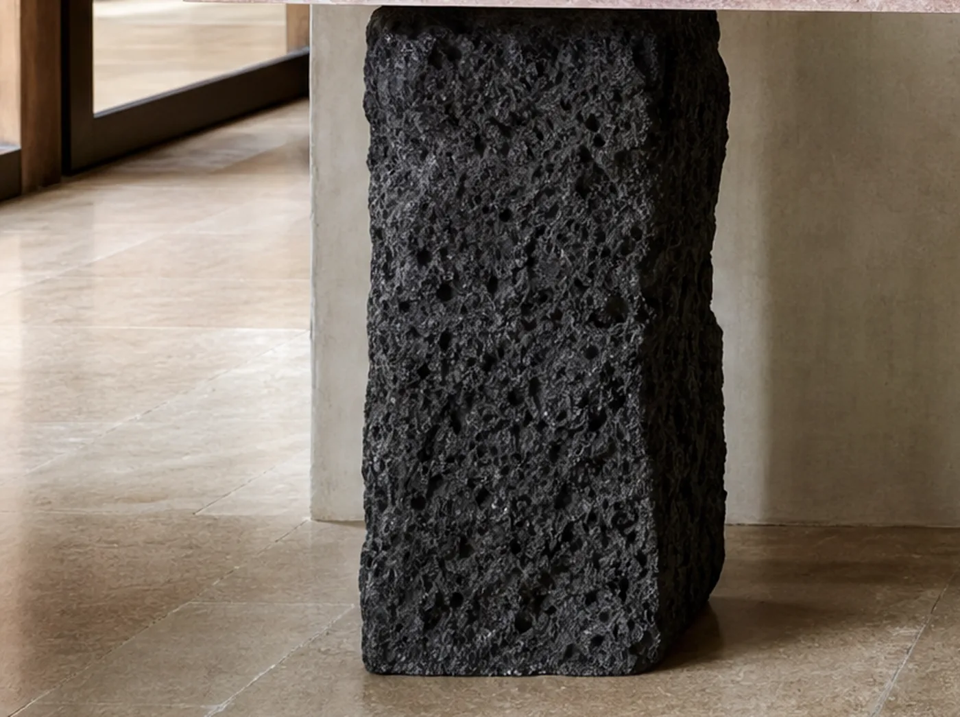 Piedra volcánica.